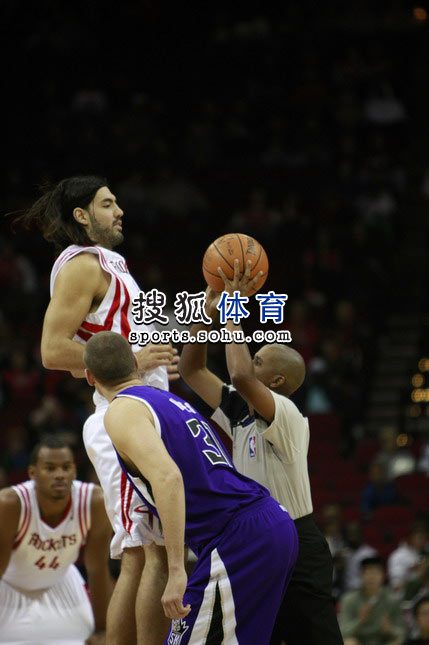 是球队教练