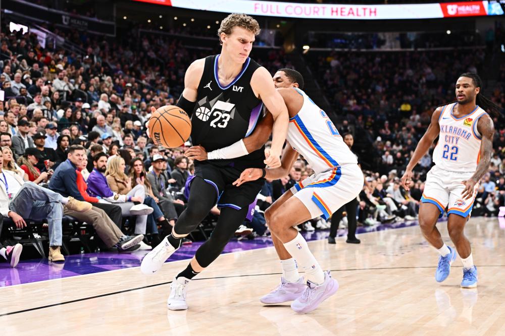 并通过与其 并通过与其