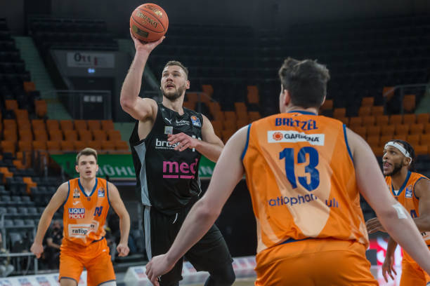 来一系列比 来一系列比