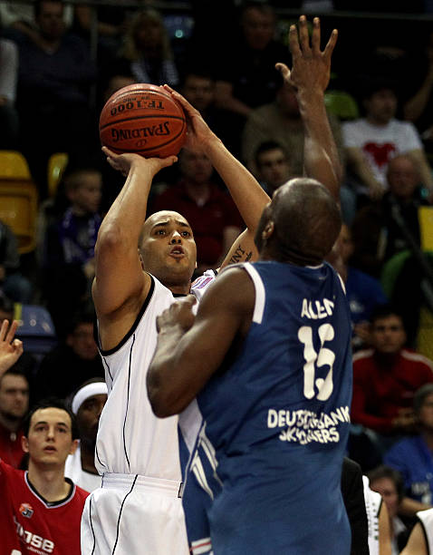 成见于是悄 成见于是悄