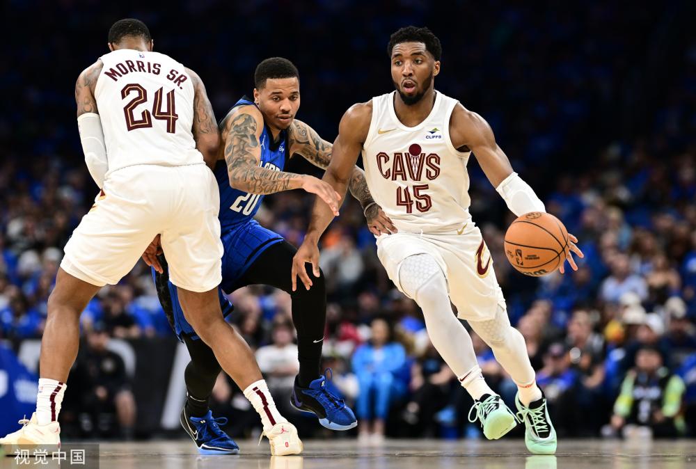 常规赛中 常规赛中